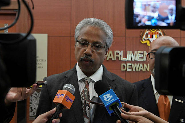 Lifting ban on G25’s book shows govt upholds freedom of expression, says Waytha
