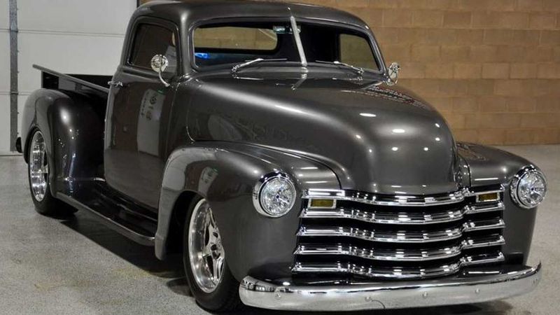 20 Celebrities Who Drive Rad Pickup Trucks