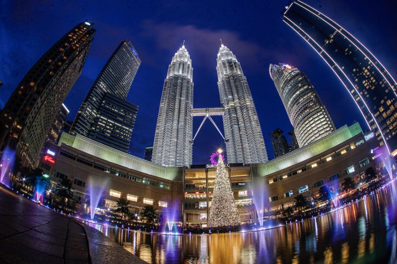Decking the Malaysian malls in festive Christmas cheer. Here’s a quick look at some of them