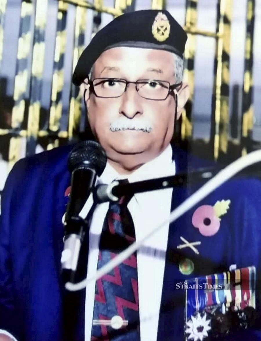 'Sappers swing' clubhouse entertains army veterans