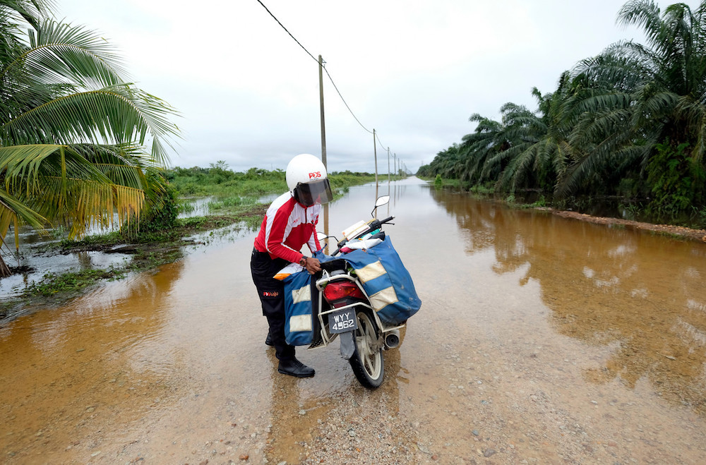 Terengganu hit by floods again, one found drowned in Kelantan