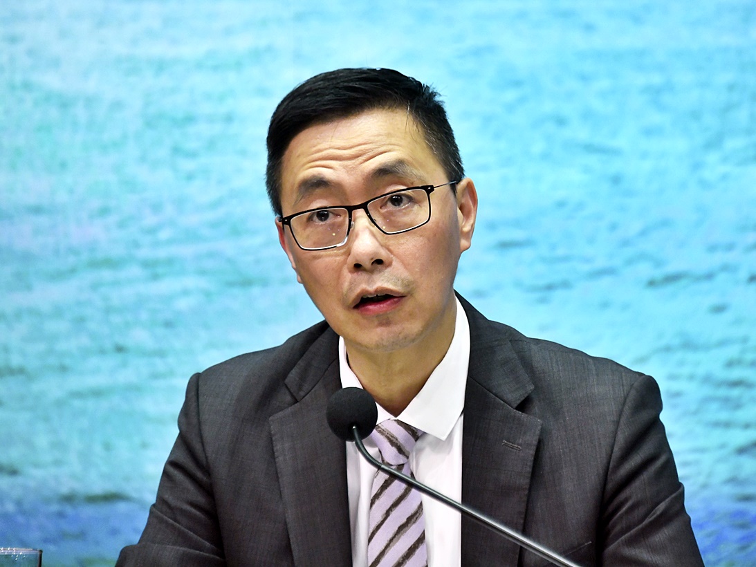 【修例风波】杨润雄：考虑取消失德违法教师註册