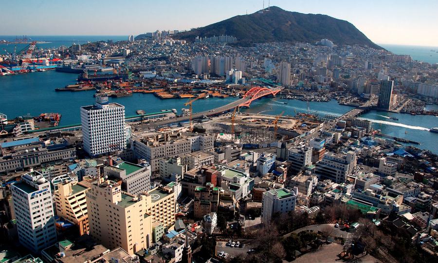 Moon, BTS, welcome ASEAN leaders to South Korea