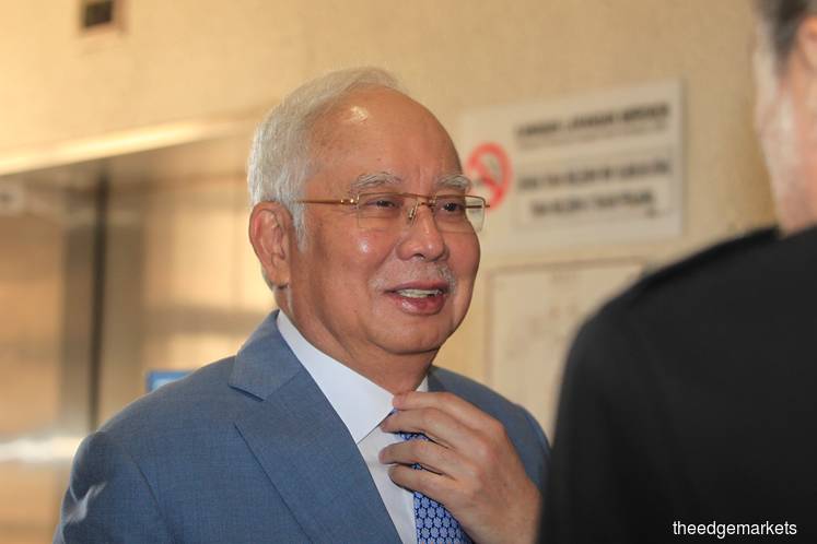 Najib seeks stay of proceedings in Pua's misfeasance in public office suit
