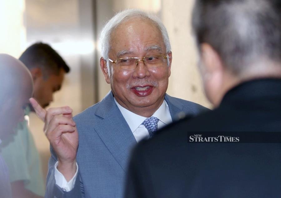 Najib: Stop going round and round, you'll get vertigo