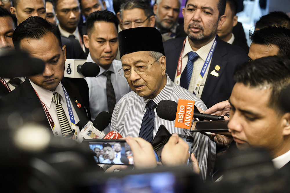 Dr M questions India’s need for controversial citizenship law
