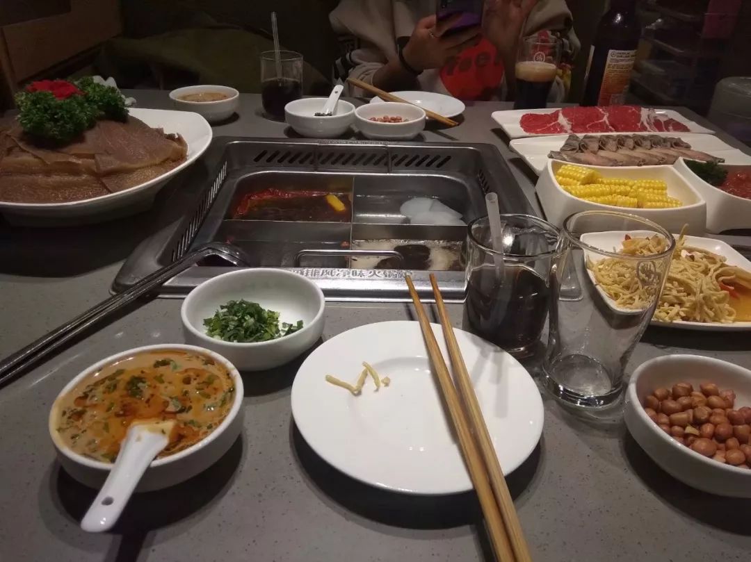 寒冷的冬天，任何热热的食物都是美味的呢
