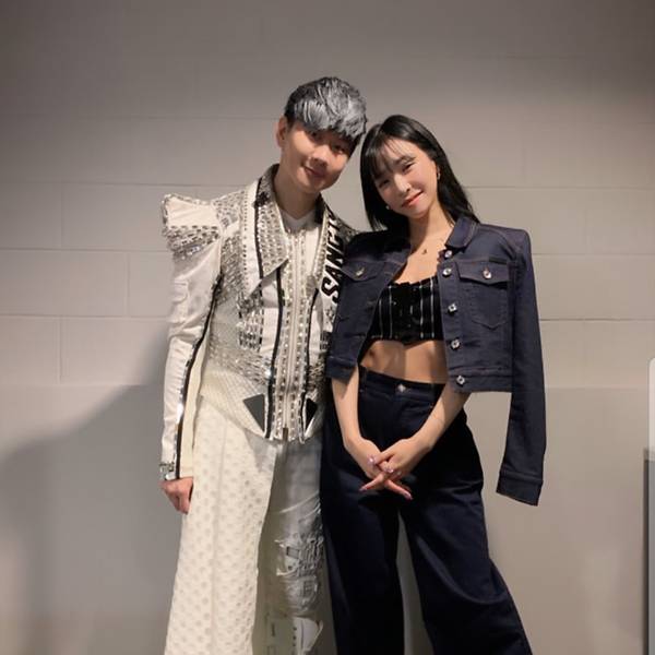 JJ Lin holds first concert at National Stadium, Tiffany Young drops by