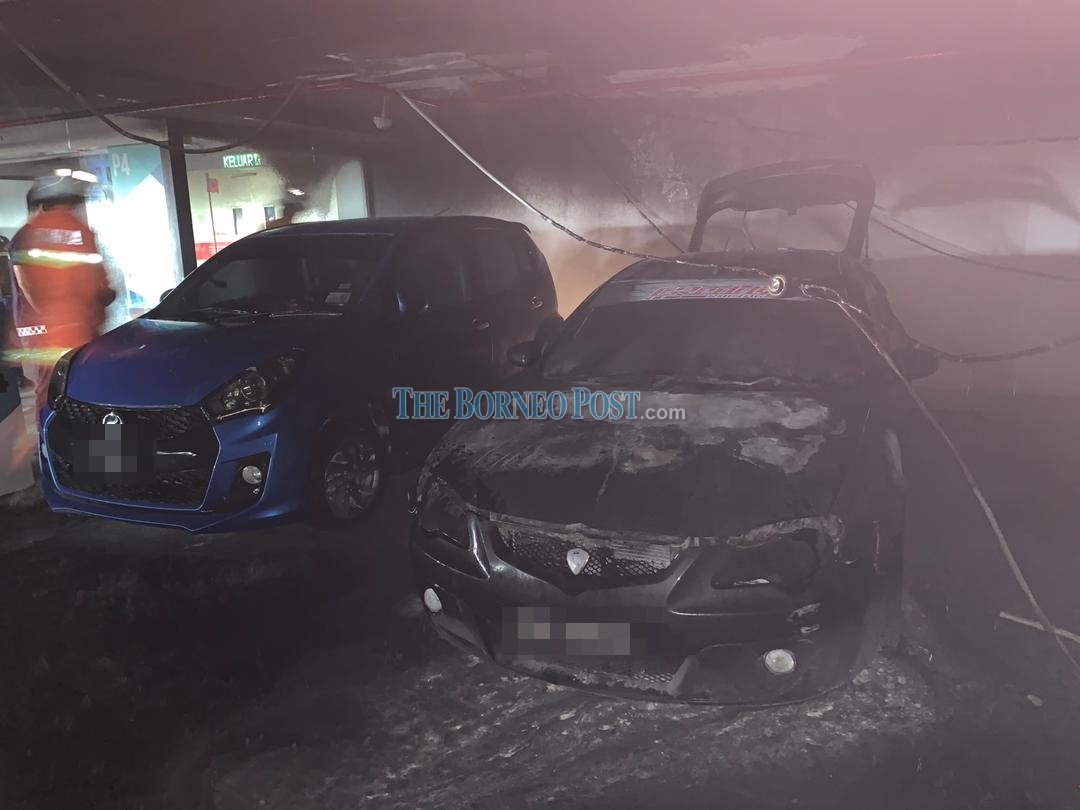 Car catches fire in Vivacity Megamall parking lot in Kuching