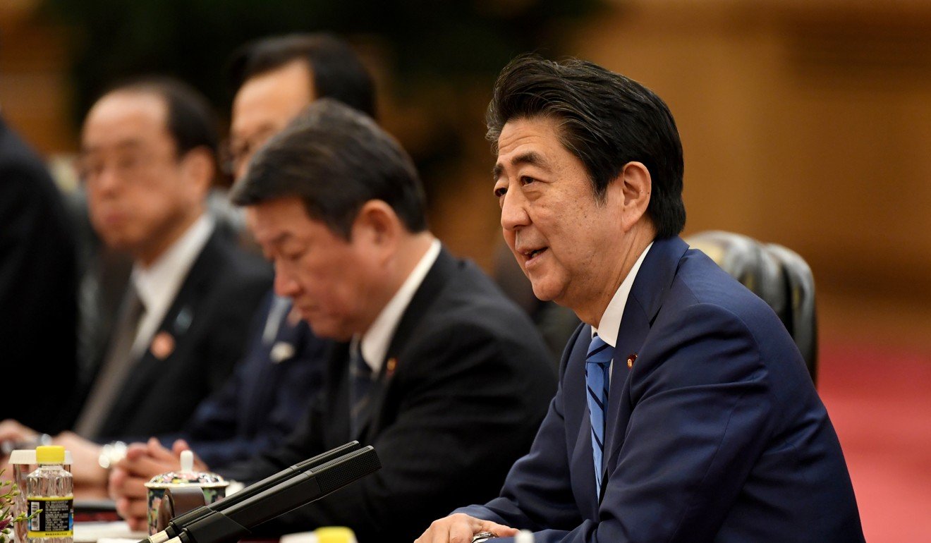 China and Japan should not see each other as a threat, Xi Jinping tells Shinzo Abe