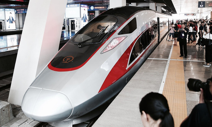 China’s bullet train fleet in wi-fi push