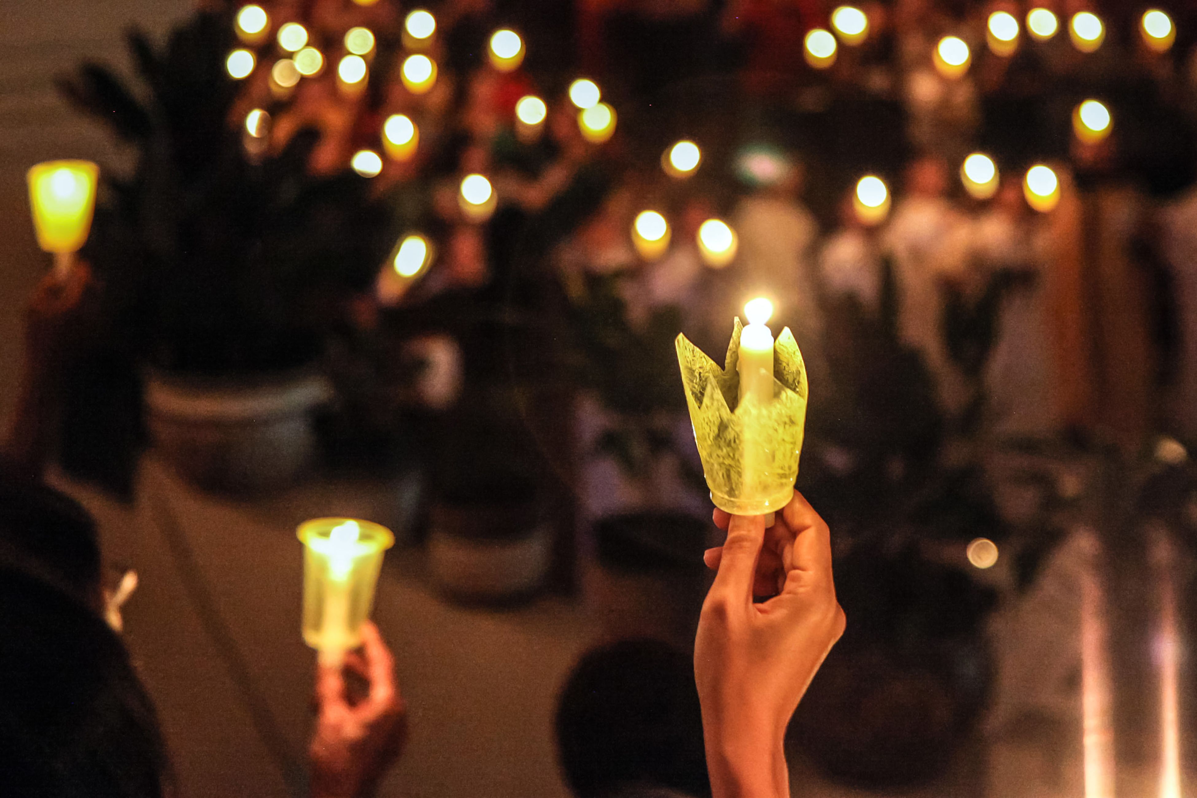Christians in Indonesia's Jambi prepare for Christmas outside sealed churches