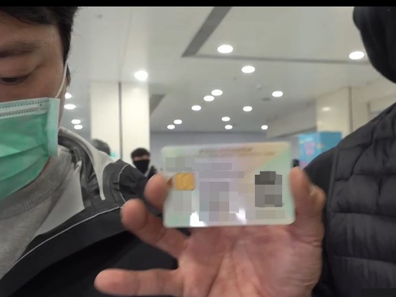 记协谴责警镜头前公开记者身分证 促停止以谎言掩饰漤暴