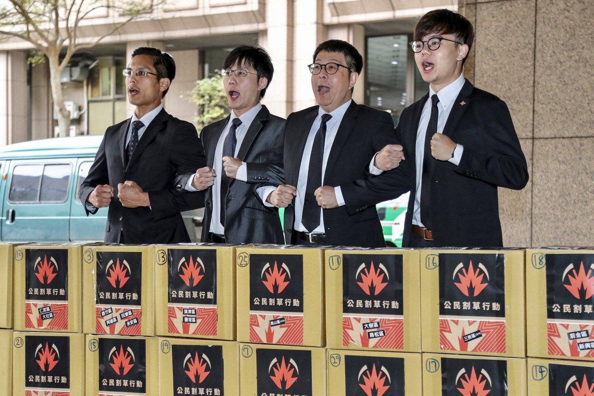 Taiwan recall campaigners get referendum ball rolling against ‘runaway’ Kaohsiung mayor Han Kuo-yu
