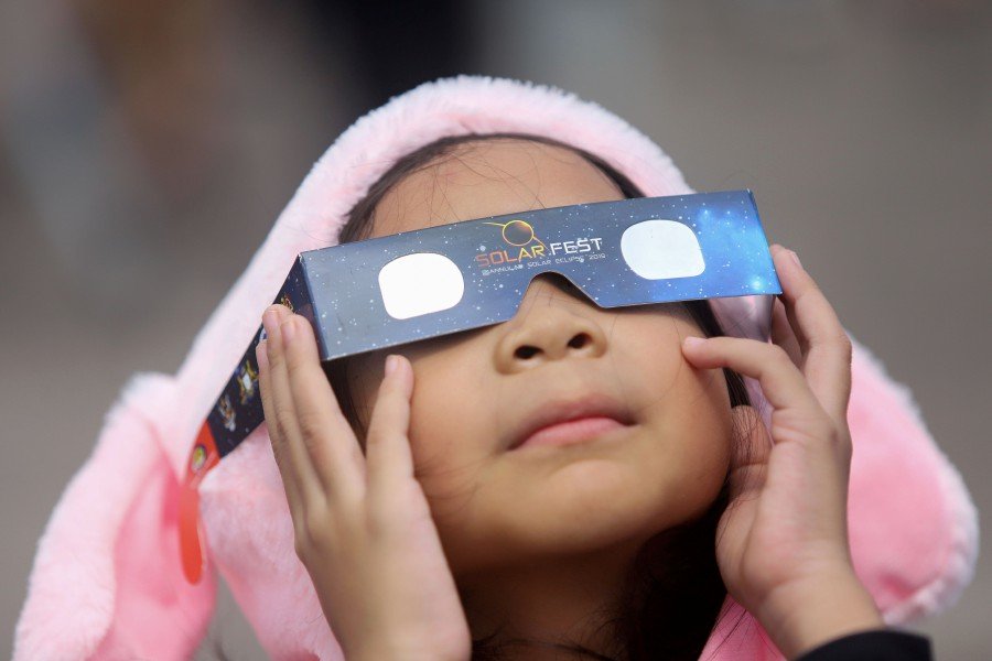 Health DG: Despite widespread claims of illness following solar eclipse viewing, no one has sought treatment