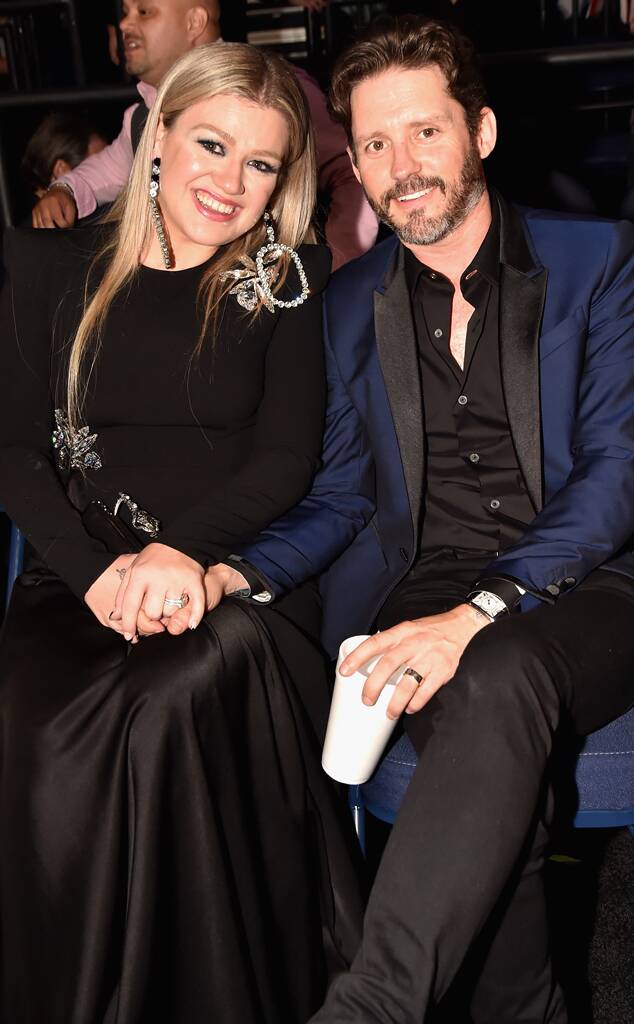 Why Kelly Clarkson and Brandon Blackstock's Inner Circle Is ''Shocked'' By Divorce News