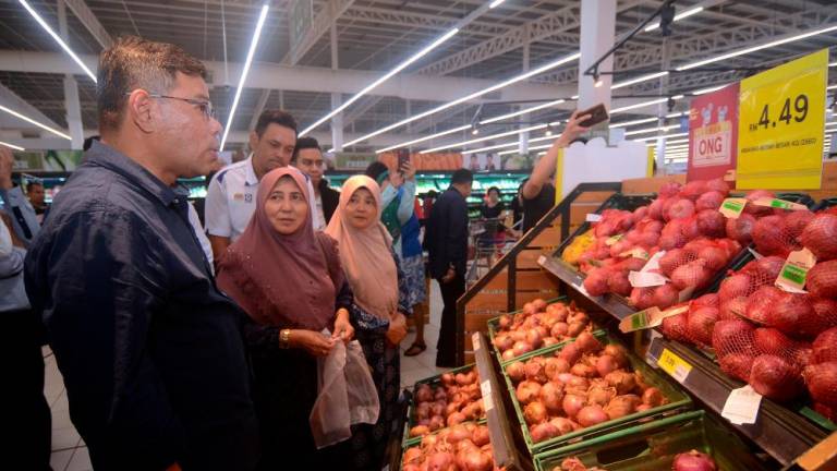 Sufficient onion supply for CNY: Saifuddin Nasution