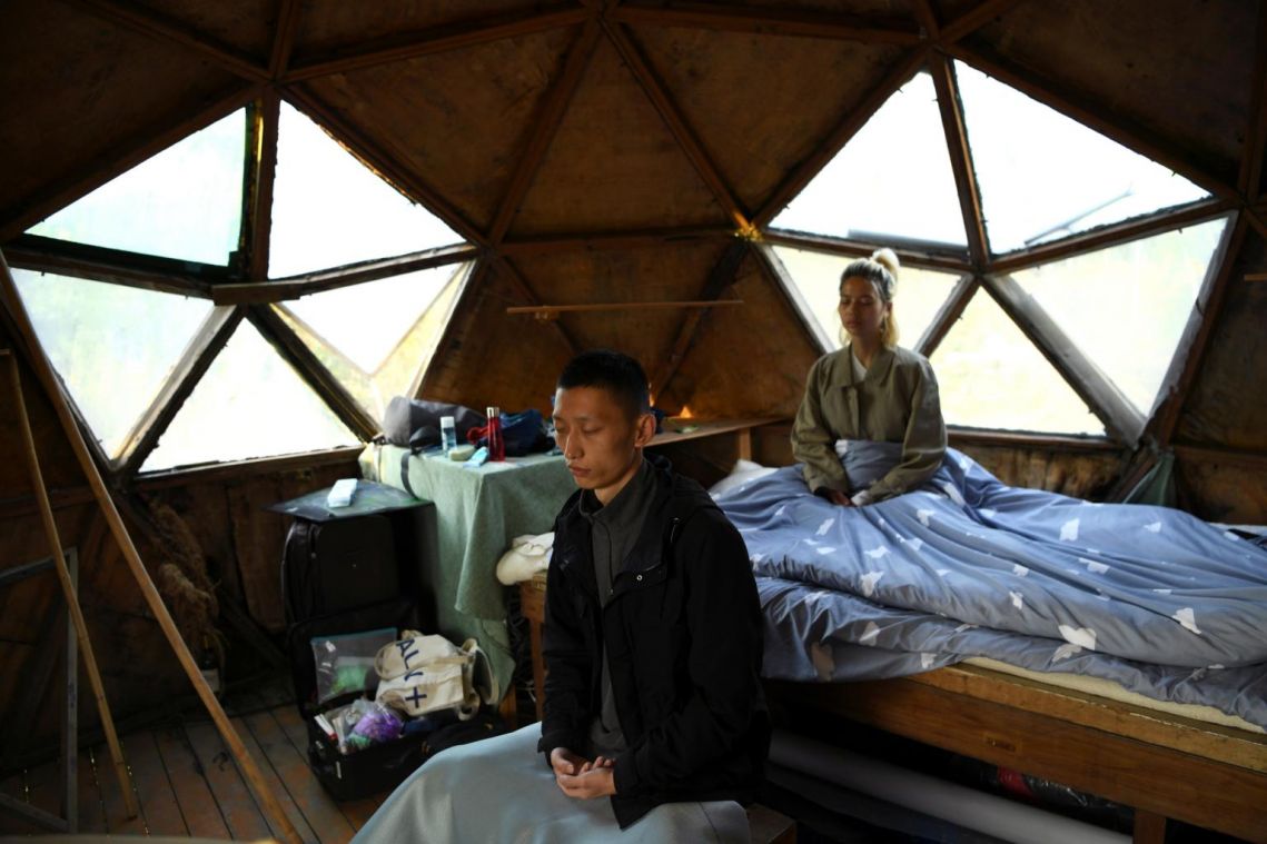 China's city dwellers head to rural communes to find simpler life