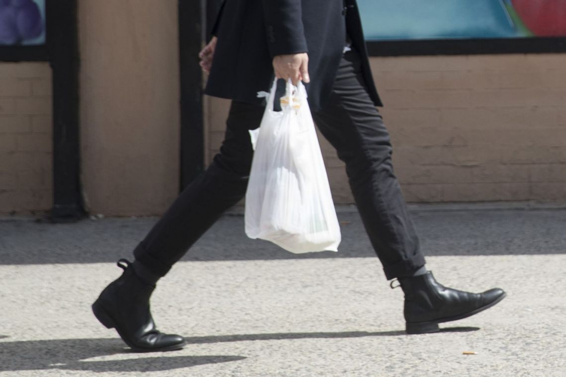 Fiji starts plastic bag ban