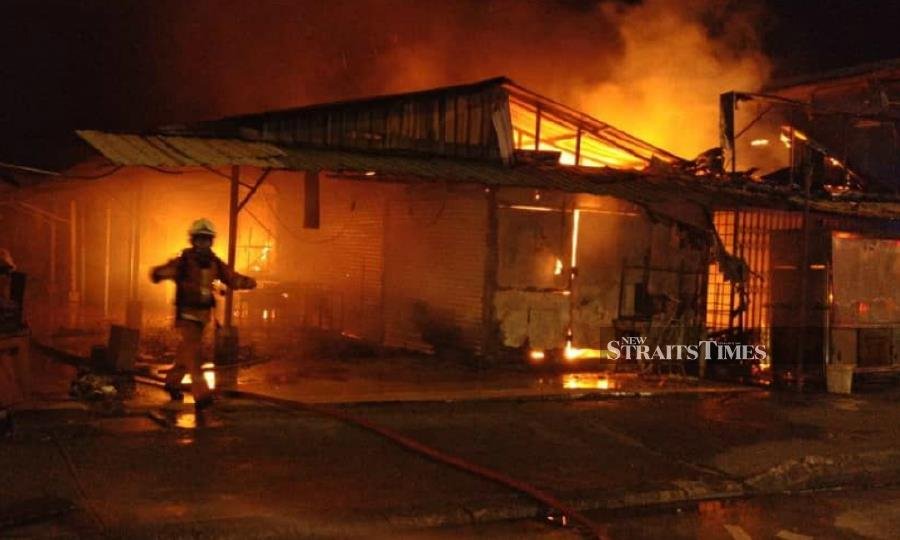 Massive fire guts eight stalls at iconic Pasar Sentul