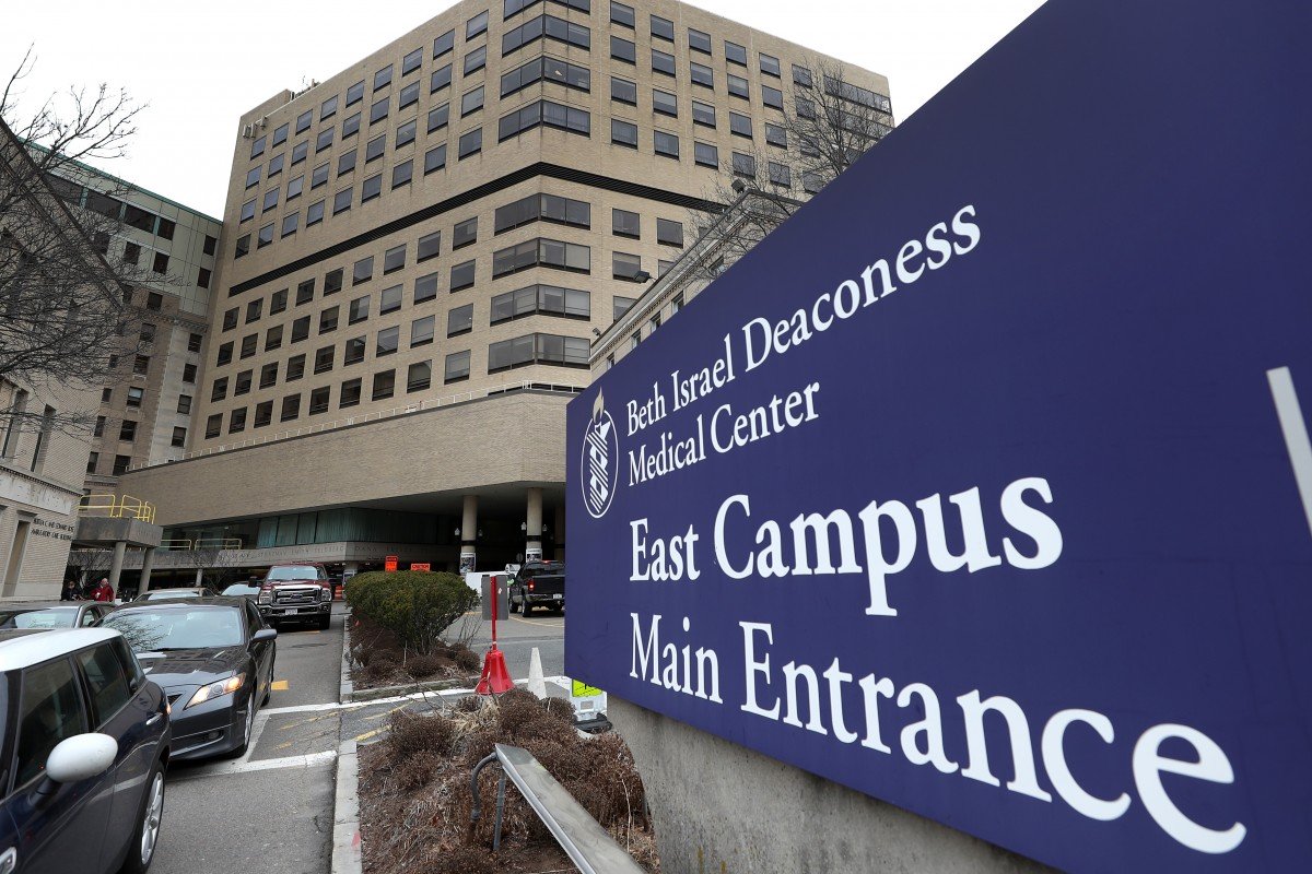 No bail for Chinese researcher found with cancer study items in sock