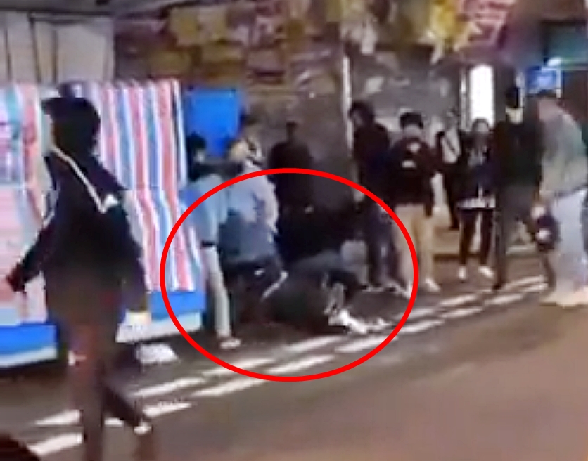 便衣警旺角执勤疑不适倒地 同袍喷椒驱散人群