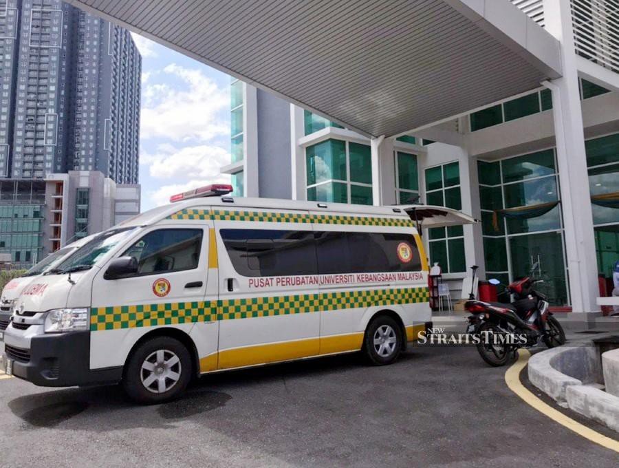 137 teachers down with food poisoning at Cheras training centre
