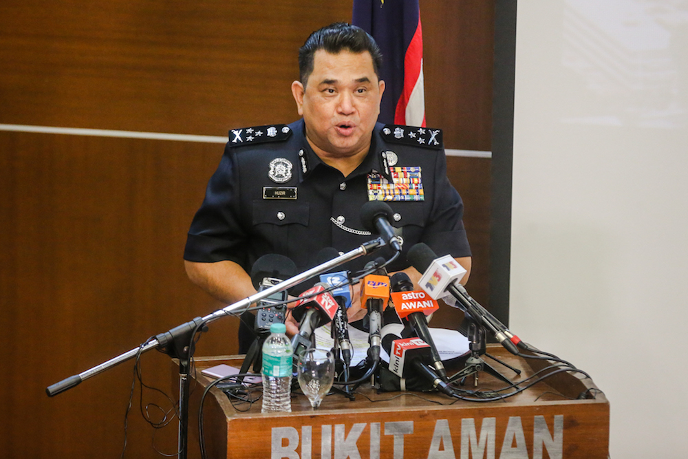 Cops in fake news dragnet to curb Wuhan coronavirus panic