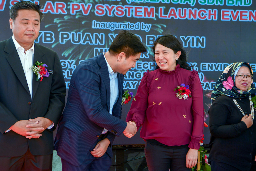 Minister: Govt aims to increase renewable energy output to 300MW in 2020
