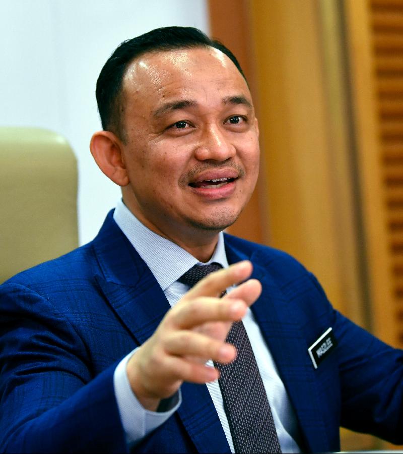 最新更改⚡ 敦马可决定代摄教育部长职位的人选，表示『这是首相的权力』