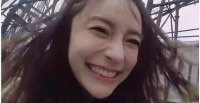 赵今麦表情管理有多牛？别人坐过山车吓出表情包，她却美得像精修