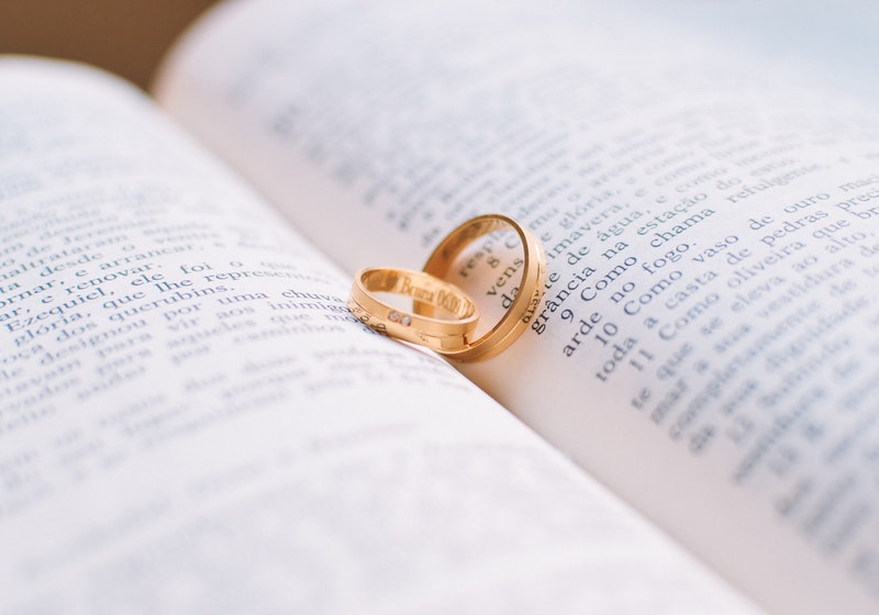 Engaged couples in China ask govt for special 20200202 wedding date
