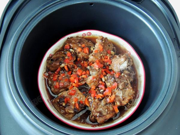 这个肉我家从不炖着吃，加上点豆豉，一周做好几次，太费米饭了