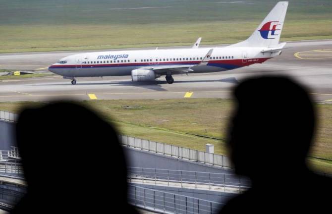 Passengers refuse to board flight MH145 after two aborted take-offs