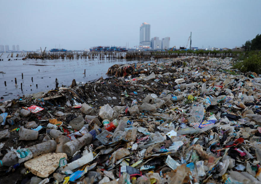 Jakarta bans single-use plastic bags from markets and malls | Nestia