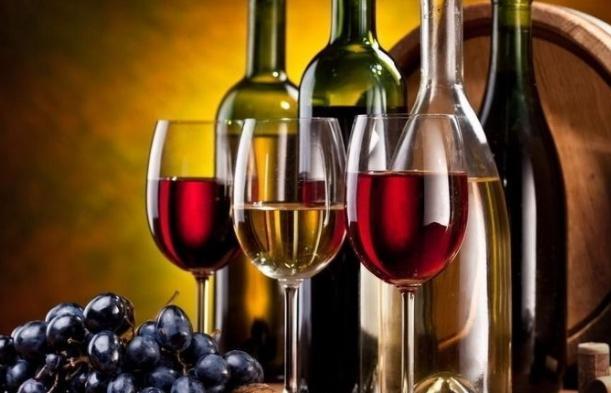 过年买红酒，聪明人都不会选的几种酒，红酒经销商：这才是真行家