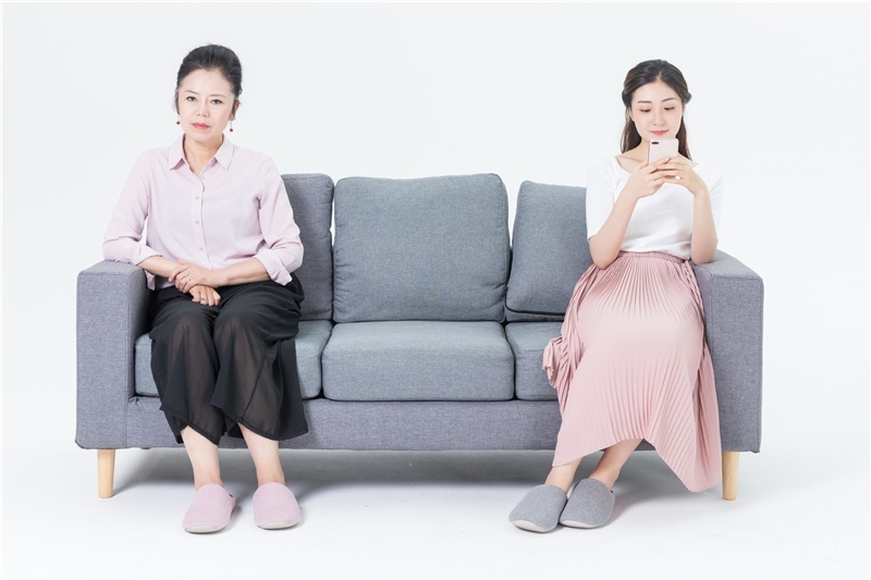 我用婆家的彩礼帮弟弟娶了媳妇，我妈的做法，我恨不得抽自己耳光