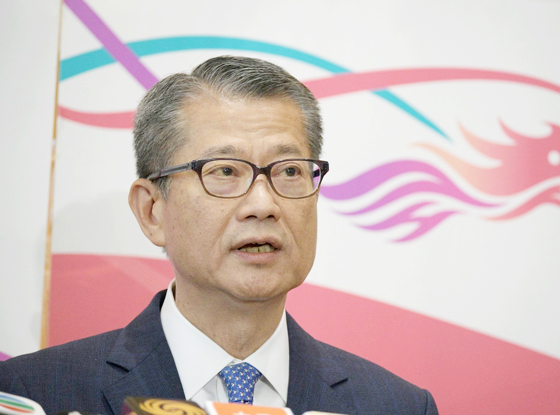 【修例风波】陈茂波：本港优势一直存在 政府正积极寻找出路
