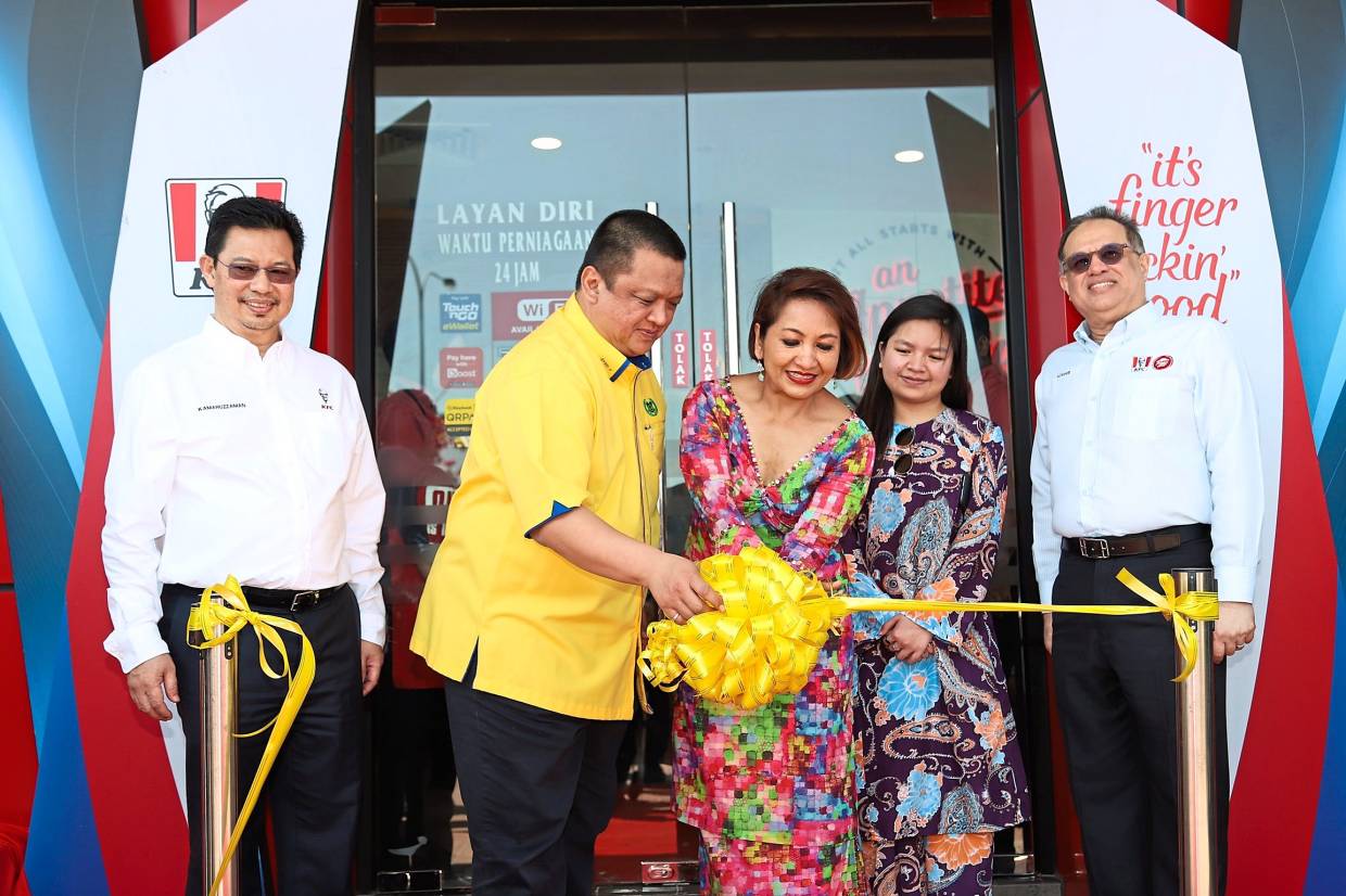 Perlis now has its first drive-through KFC outlet