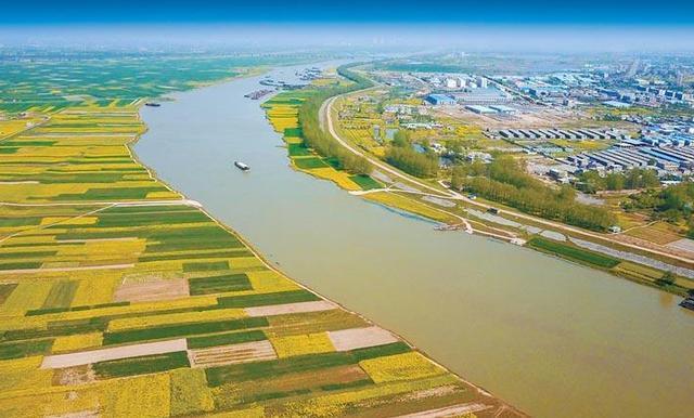 多元的地理与文化，从安庆、徽州到合肥，长江淮河如何改变了安徽