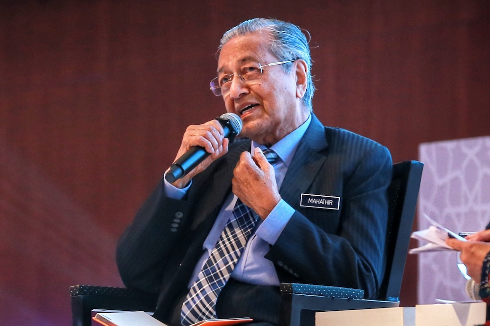 Dr M says ‘will go now’ if Pakatan parties want him to make way for Anwar