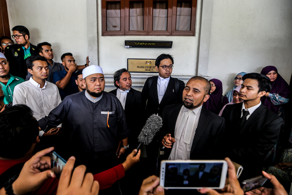 Decision in Teresa Kok suit against Selangor PAS Youth chief moved to next month