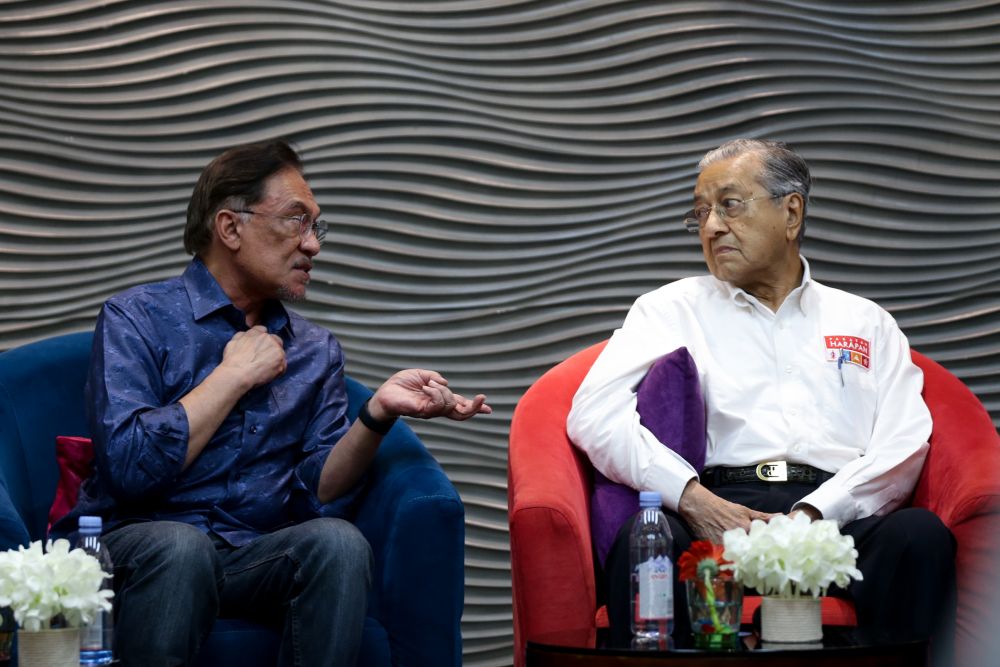 Anwar: PM handover must be orderly