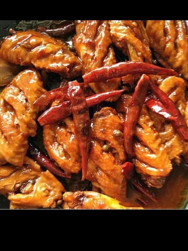 年夜饭桌上的硬菜，鲜香麻辣，长沙人最爱的口味，看着就有食欲