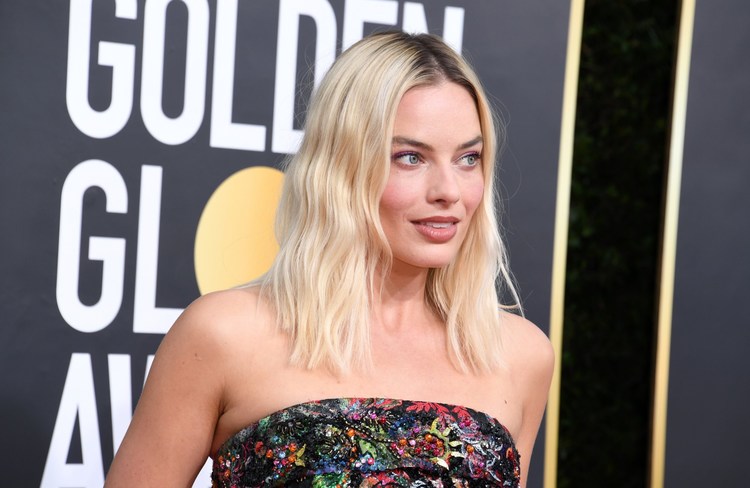 Bombshells Margot Robbie Says Everyone ‘has Sexism In Their Dna As She Still Gets Overlooked