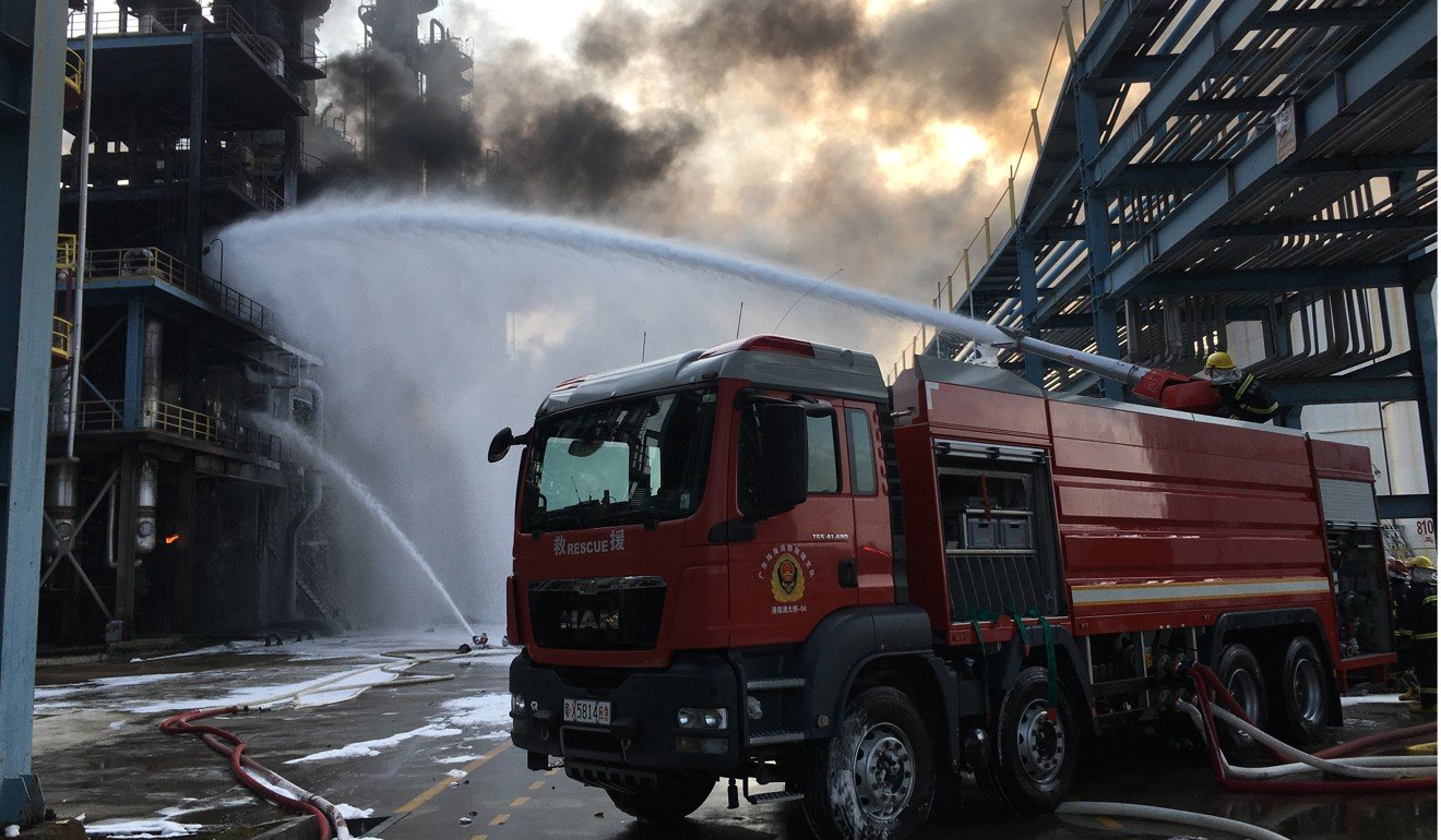 Blast rips through chemical plant in southern China