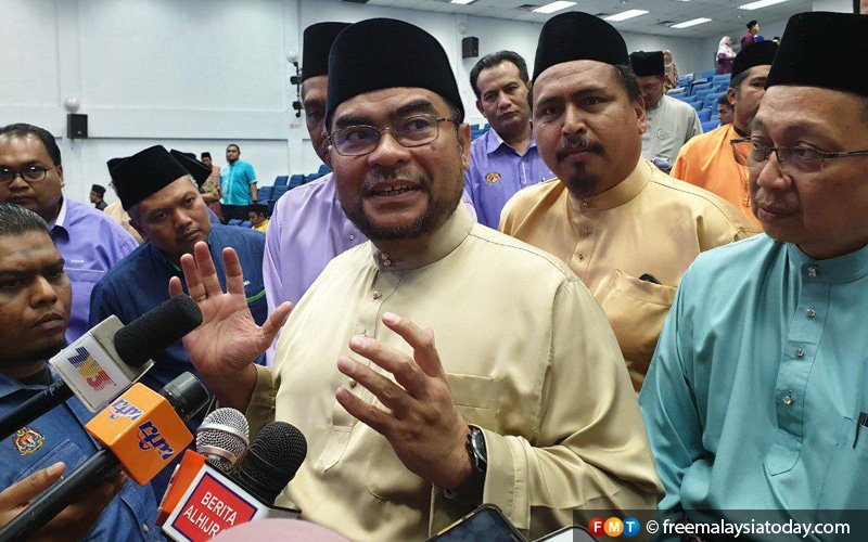 Mujahid calls for stern action over Ponggal ‘haram’ circular to schools