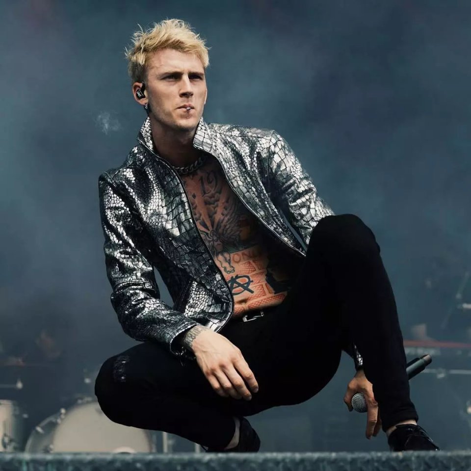 Machine Gun Kelly 也太帅了！