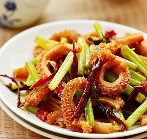 美食精选：糯米排骨，曼谷香草鸡中翅，香芹炒牛肚，排骨炖萝卜的