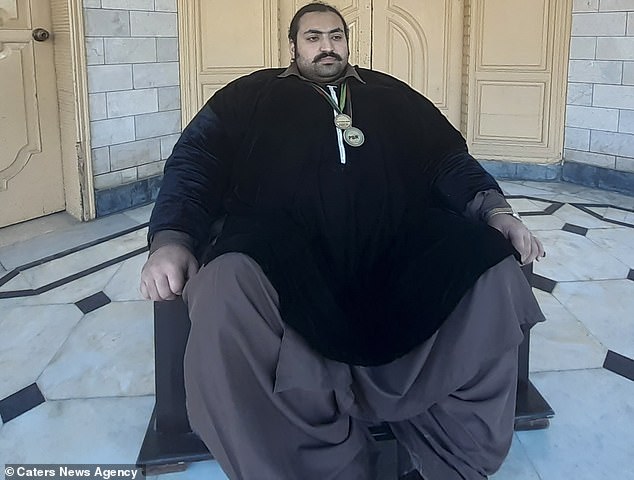 70-STONE man known as 'Pakistan's Hulk' says he is looking for love but refuses to date any woman who weighs less than 16 stone in case he CRUSHES them